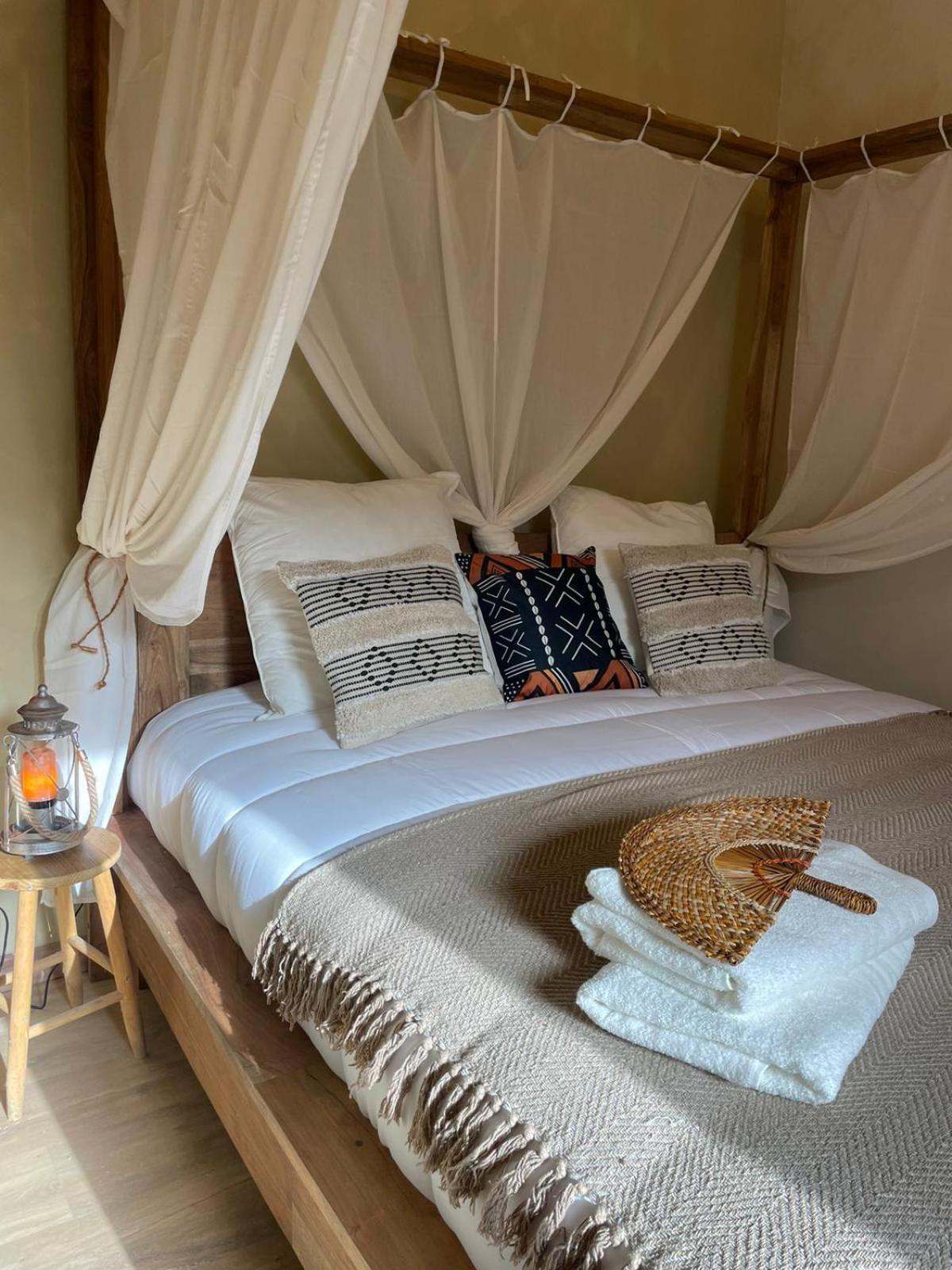 Serengeti Safari Room Sigean Kültér fotó
