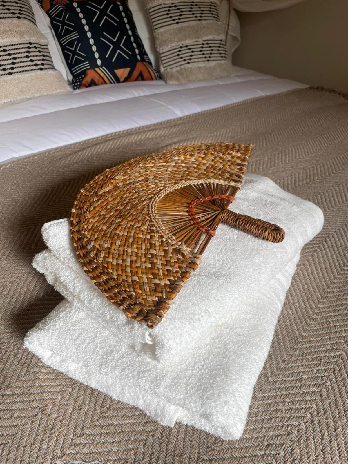 Serengeti Safari Room Sigean Kültér fotó